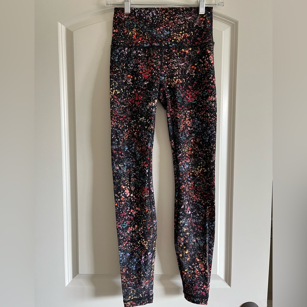 Lululemon Wunder Under High Rise Legging size 4 - Flowerescent Multi